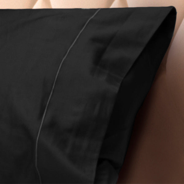 Black Solid Pillowcases